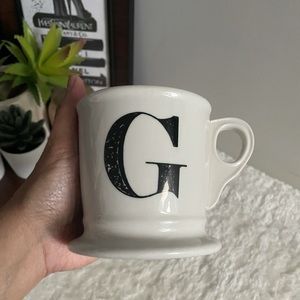 ⭐️ $10 Anthropologie G Monogram Mug